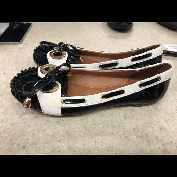 Jeffery Campbell flat - Picture 5 of 8